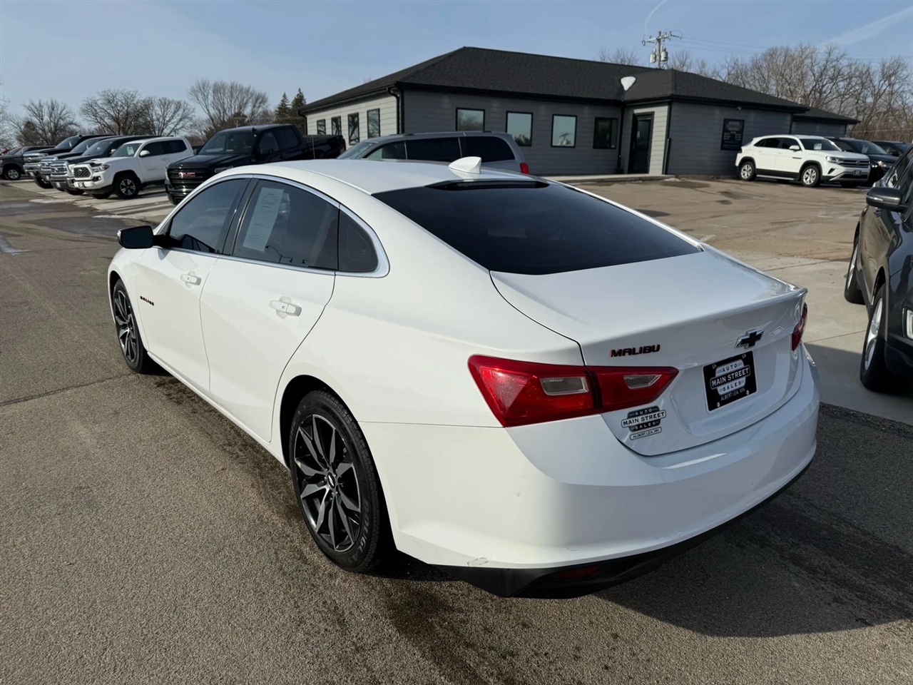 Chevrolet Malibu  2018