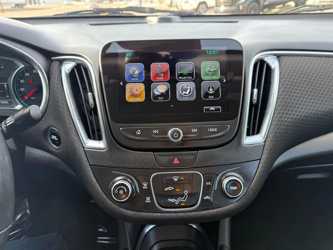 Chevrolet Malibu  2018