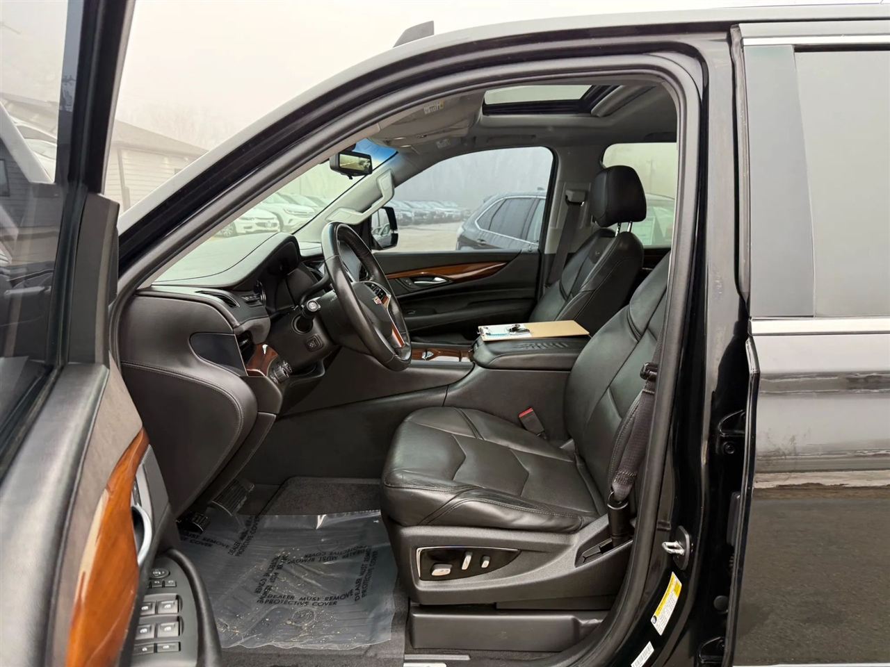 Cadillac Escalade  2017