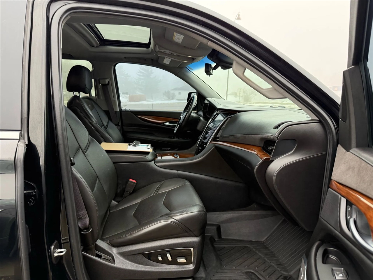 Cadillac Escalade  2017