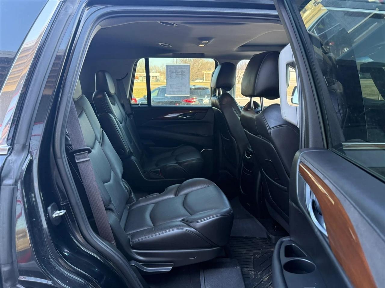 Cadillac Escalade  2017