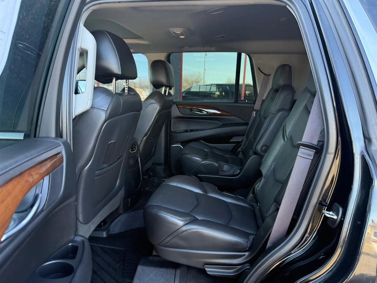 Cadillac Escalade  2017