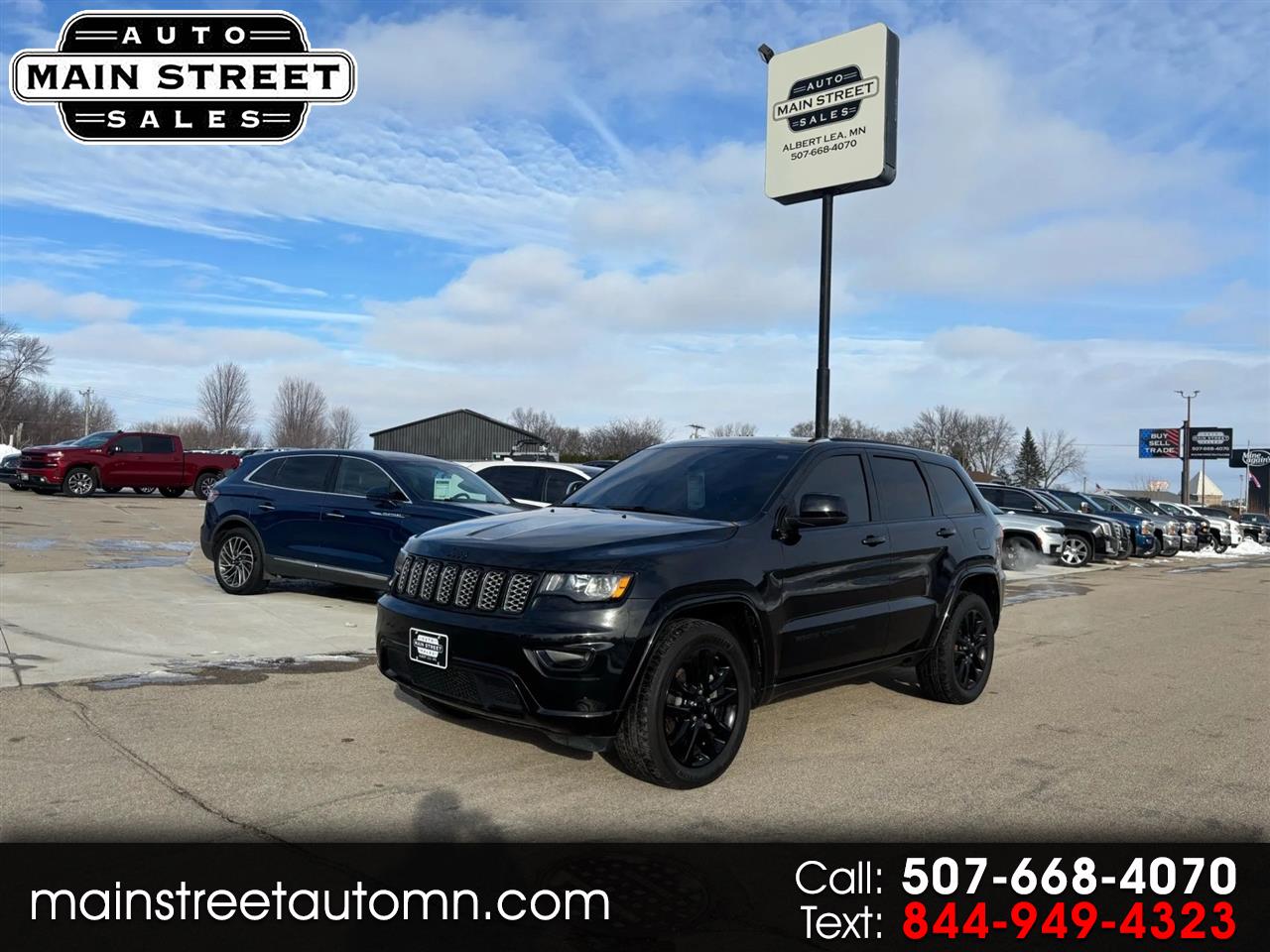 2018 Jeep Grand Cherokee Altitude's photo