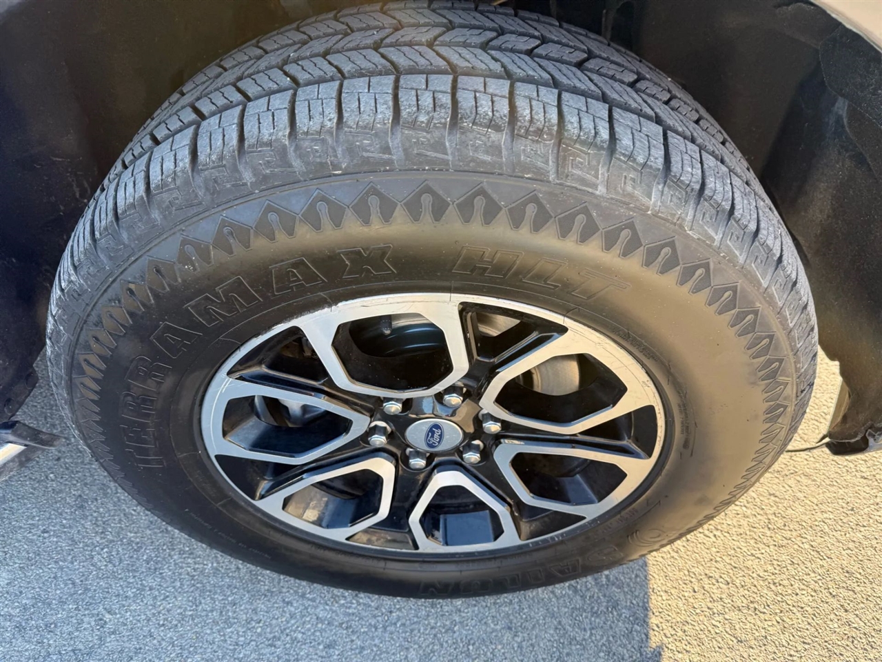 Ford Expedition  2023