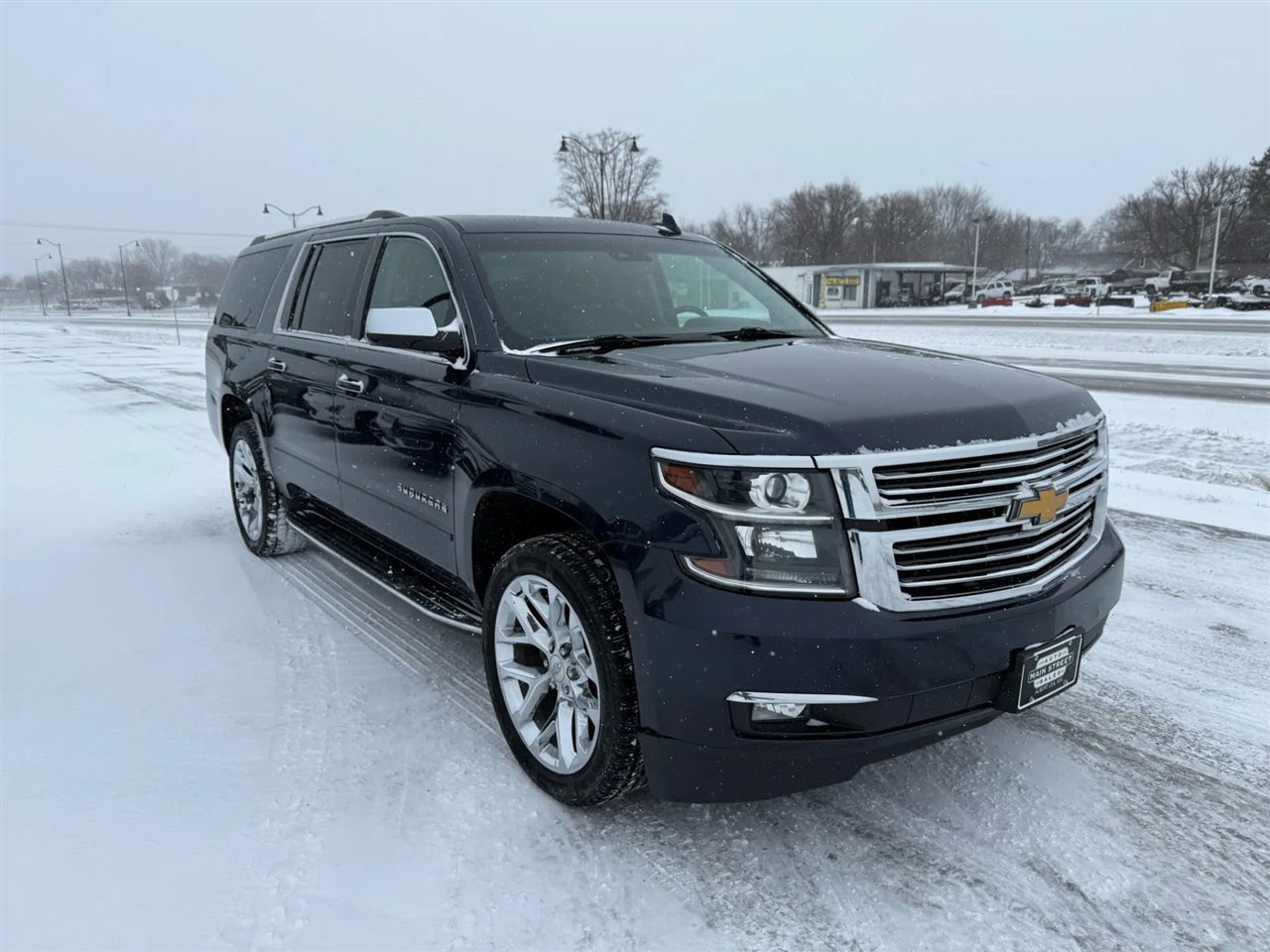 Chevrolet Suburban  2018
