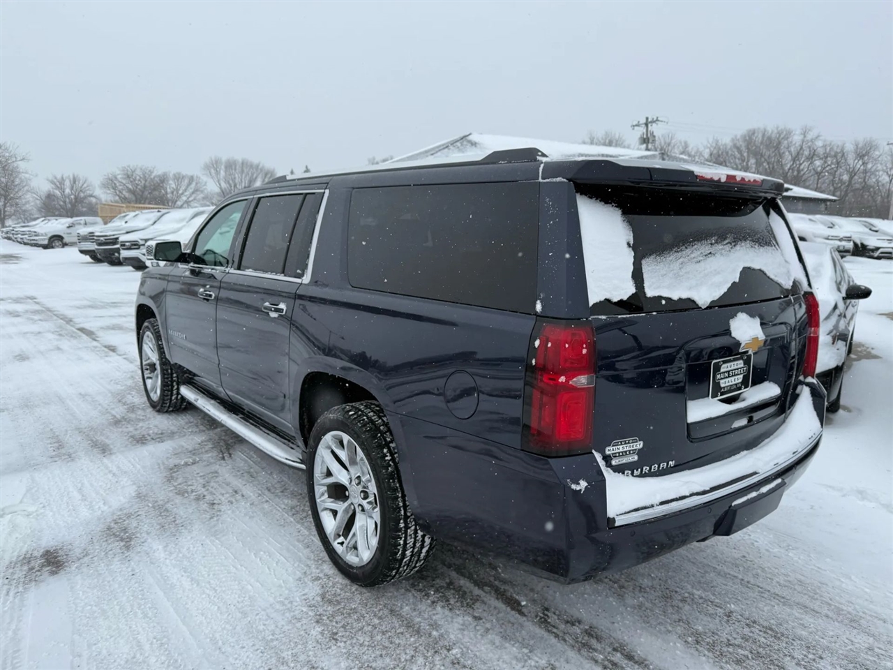 Chevrolet Suburban  2018