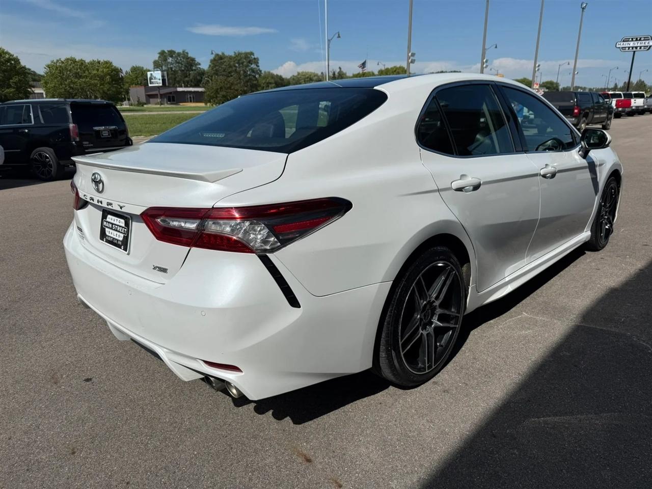 Toyota Camry  2018