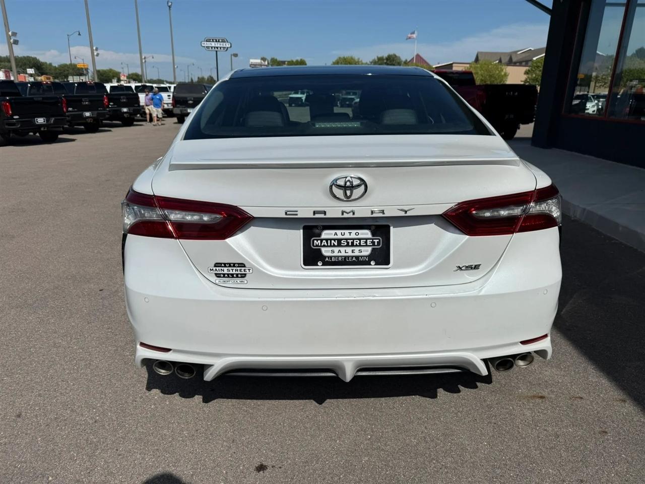 Toyota Camry  2018
