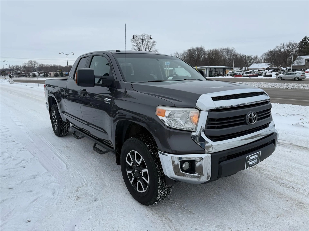 Toyota Tundra  2015