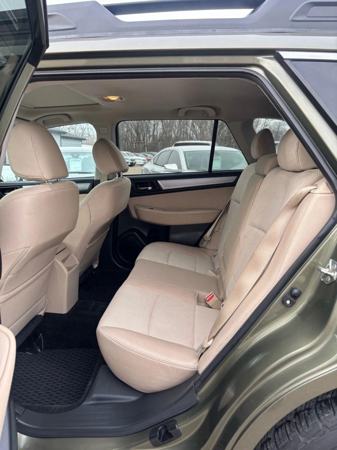 Subaru Outback  2015