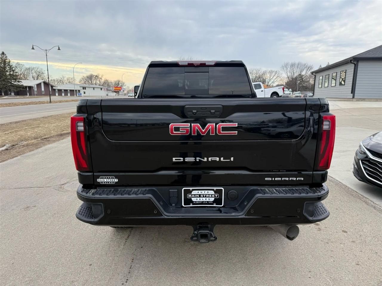 GMC Sierra 3500HD  2024