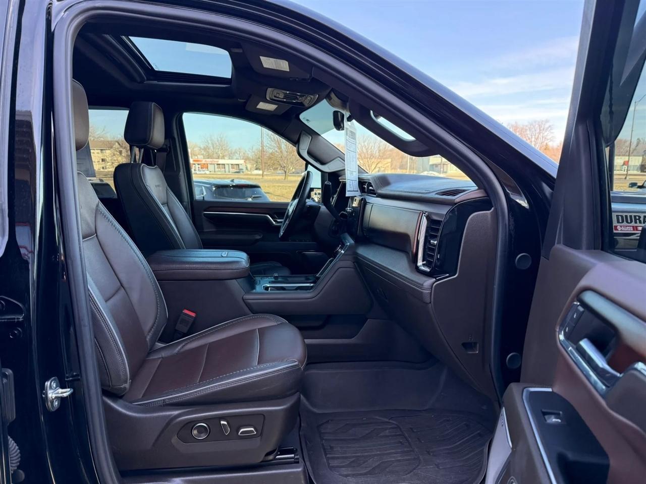 GMC Sierra 3500HD  2024