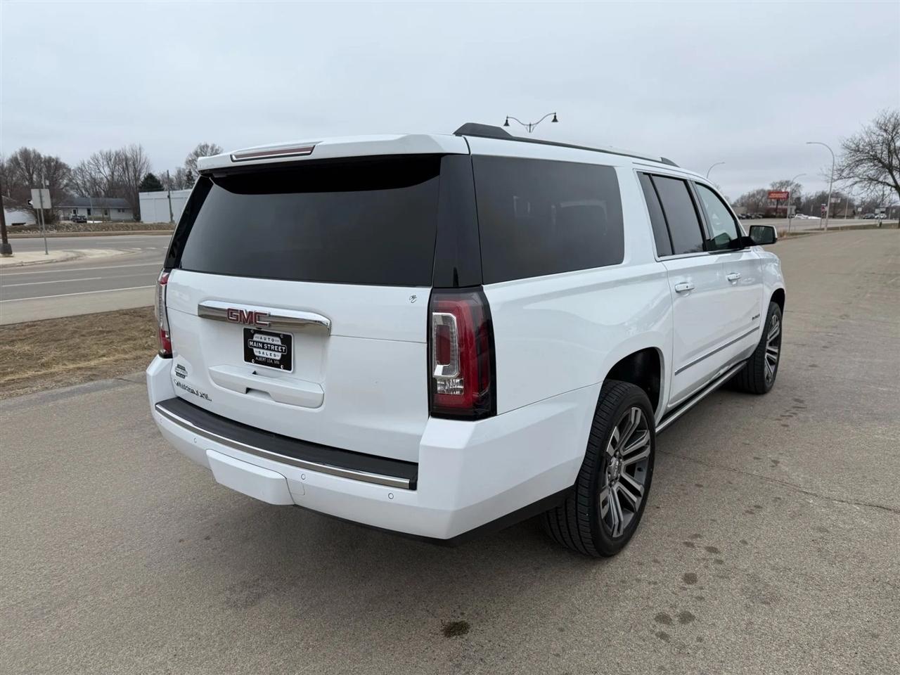 GMC Yukon XL  2019