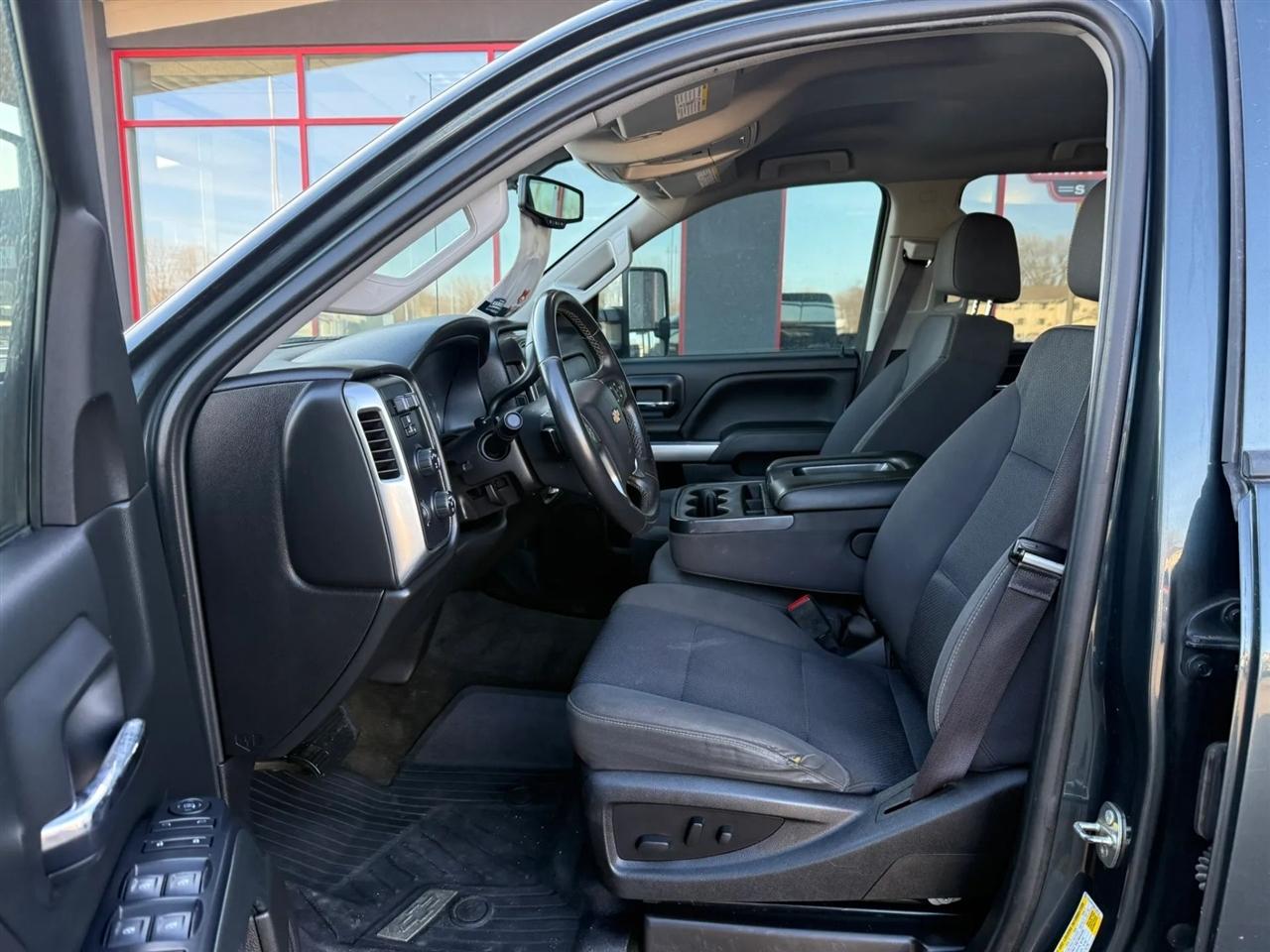 Chevrolet Silverado 2500HD  2017