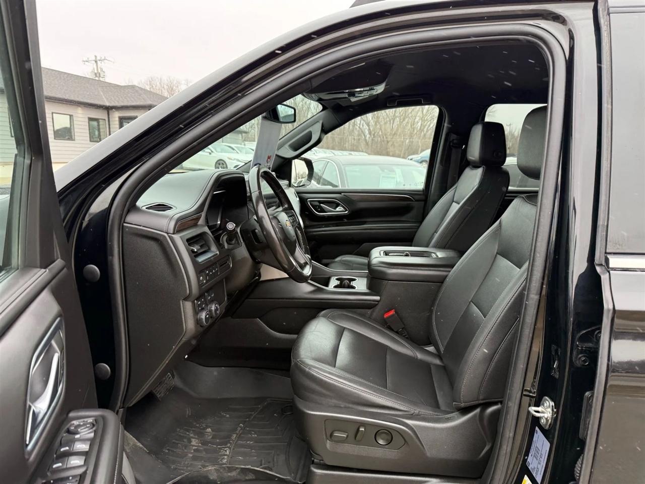 Chevrolet Suburban  2022