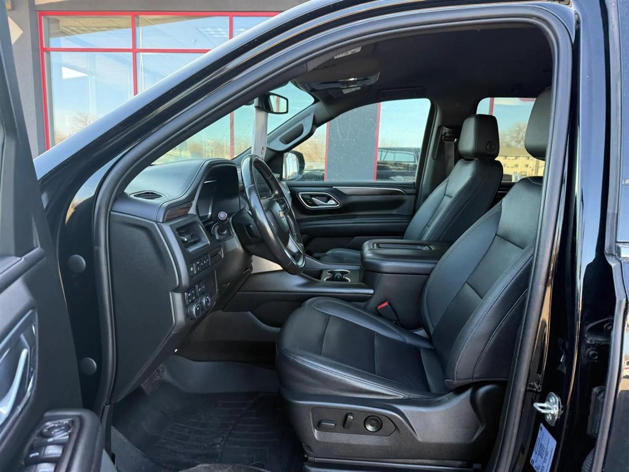 Chevrolet Suburban  2022