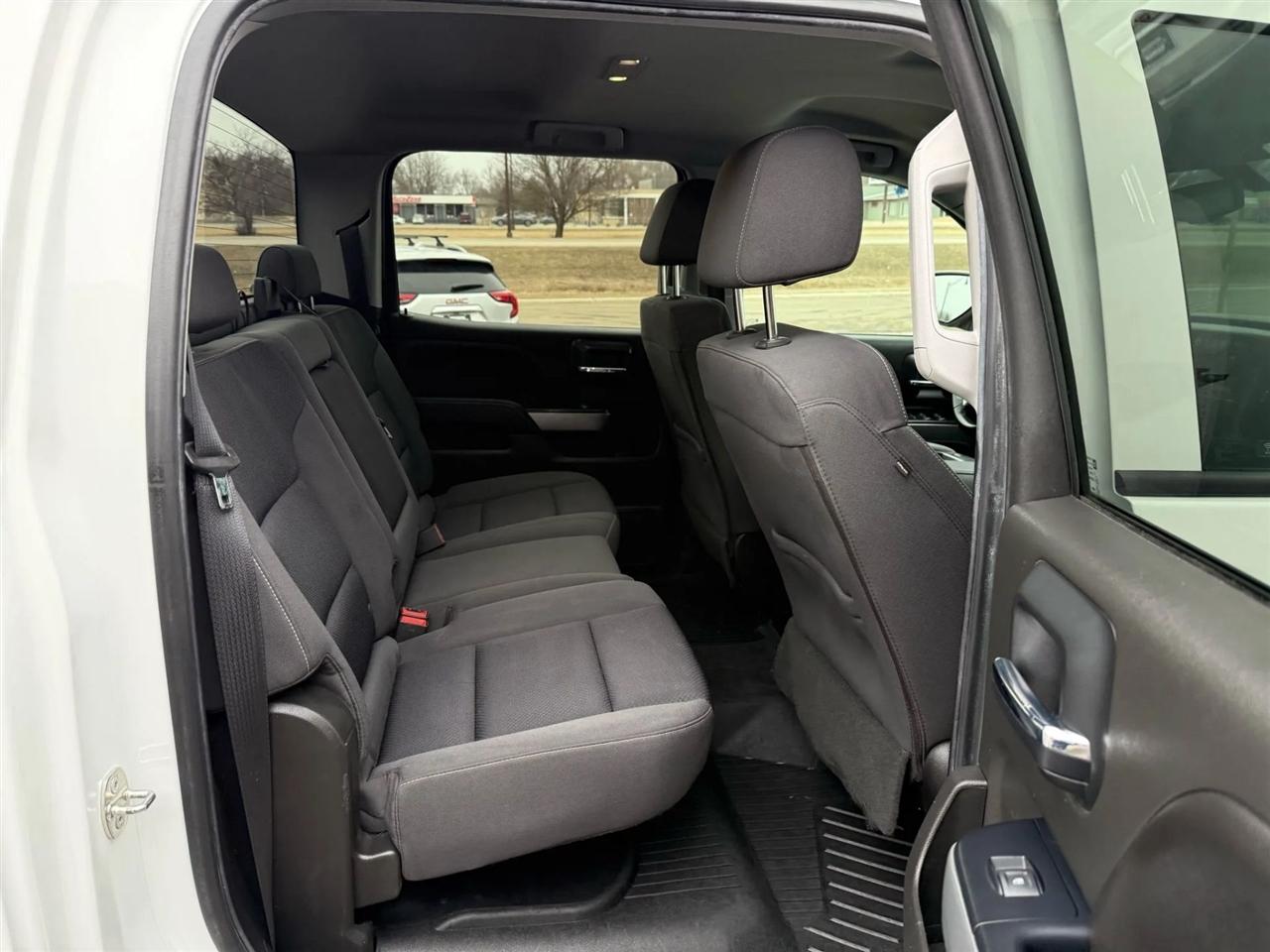 Chevrolet Silverado 1500  2018