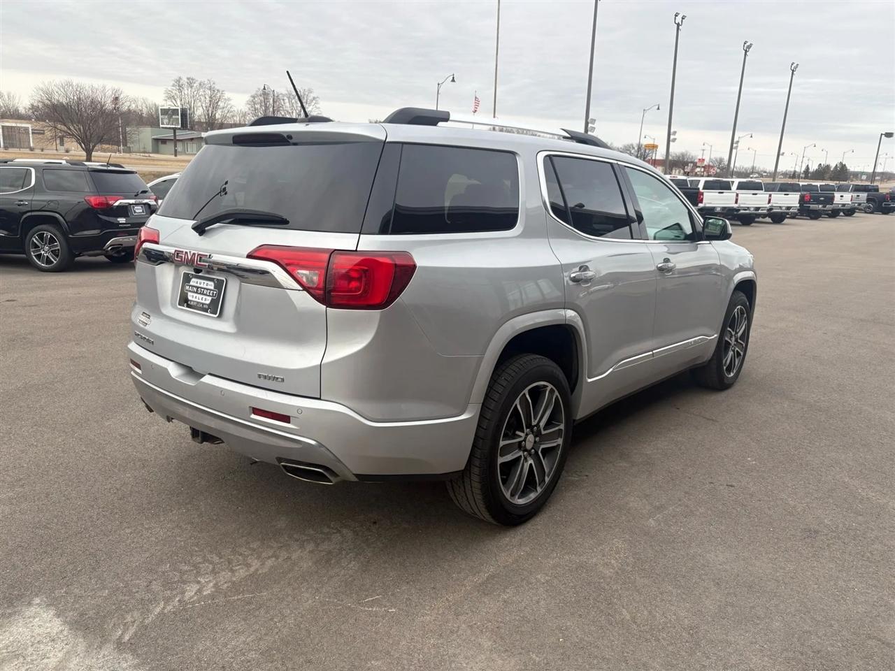 GMC Acadia  2017
