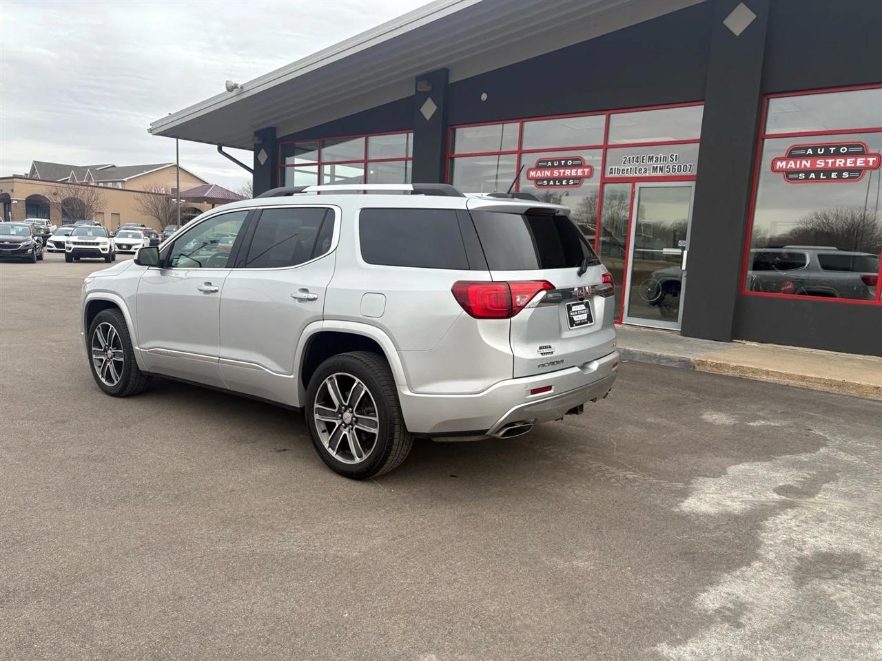 GMC Acadia  2017