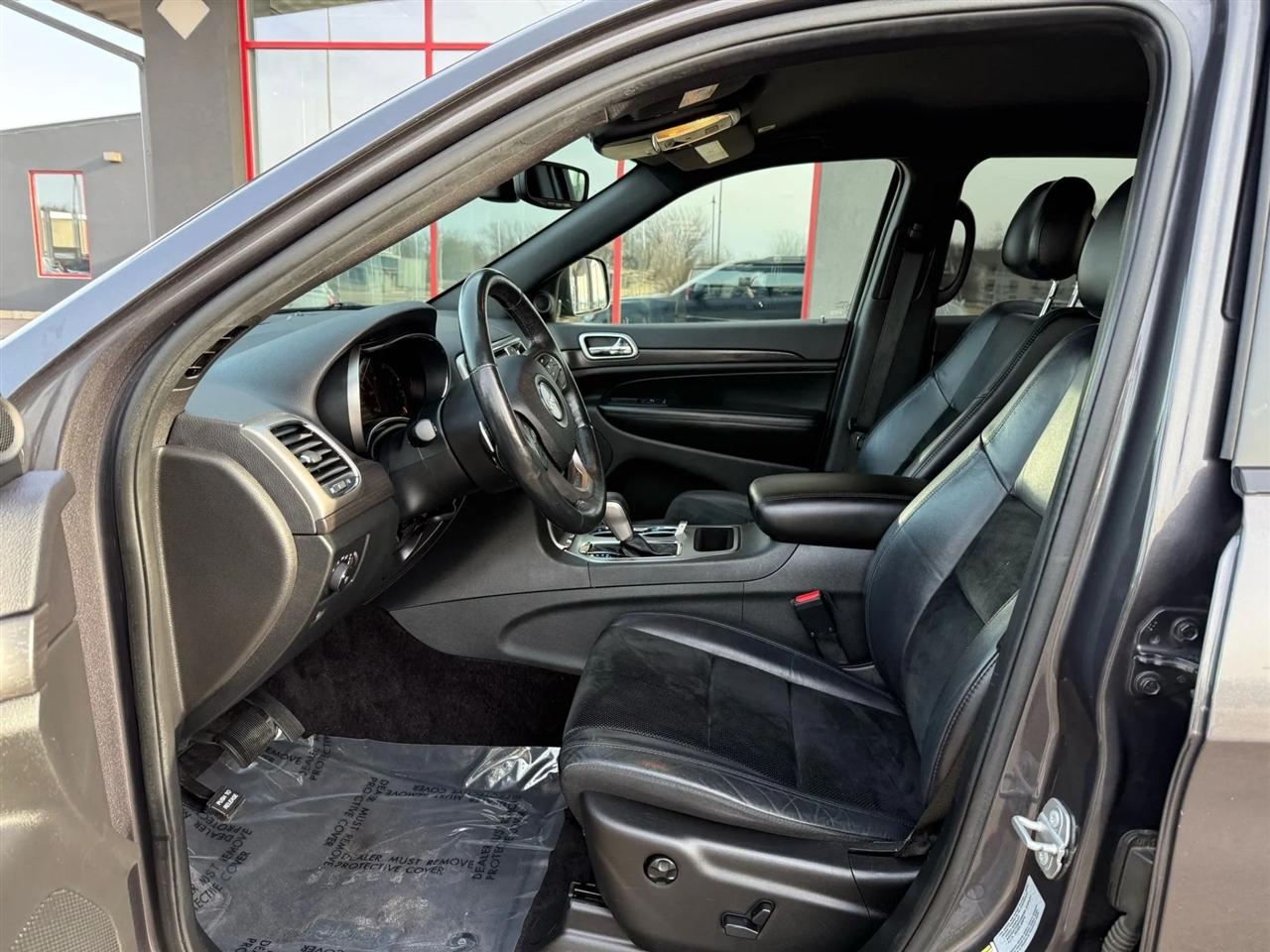 Jeep Grand Cherokee  2017