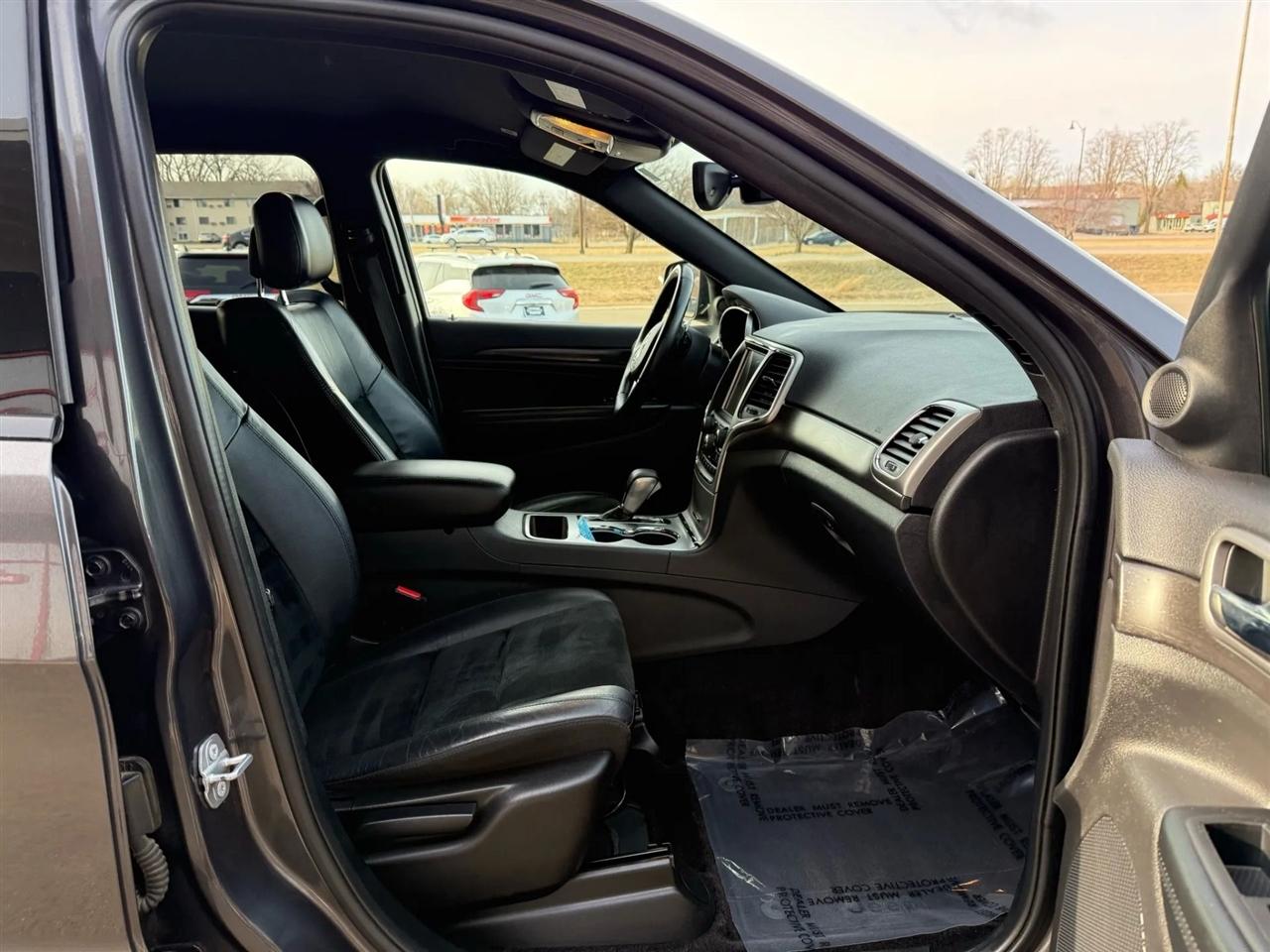 Jeep Grand Cherokee  2017