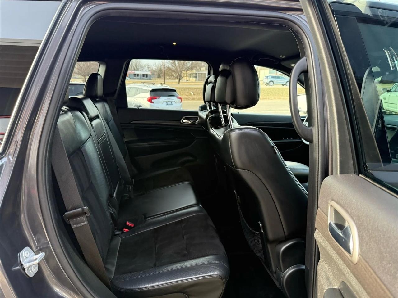 Jeep Grand Cherokee  2017