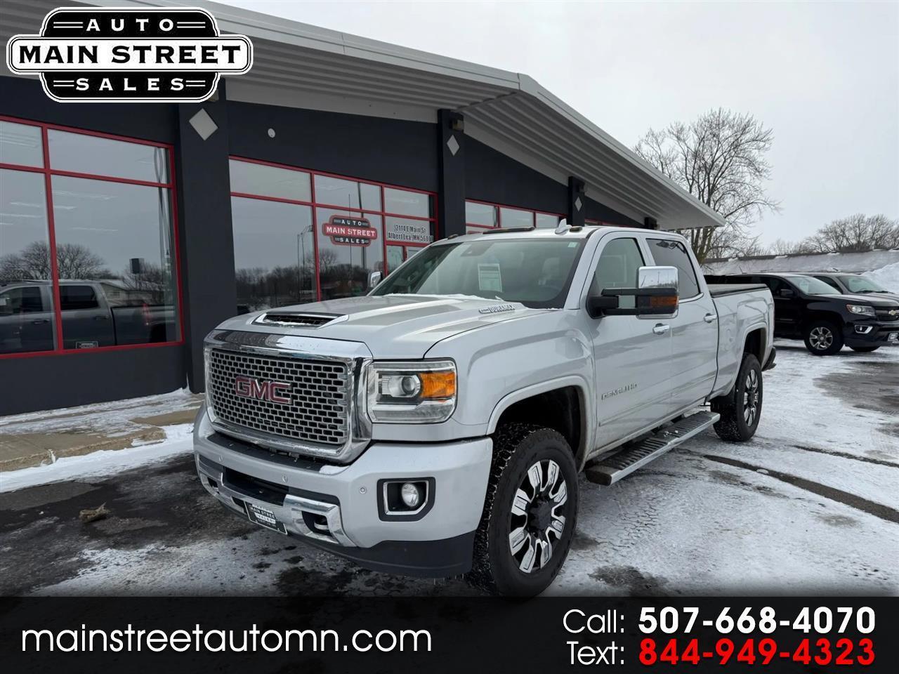 2017 GMC Sierra 3500HD Denali Pickup 4D 6 1/2 ft