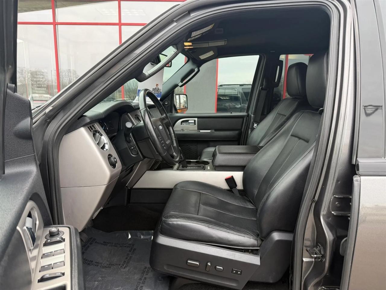 Ford Expedition  2017