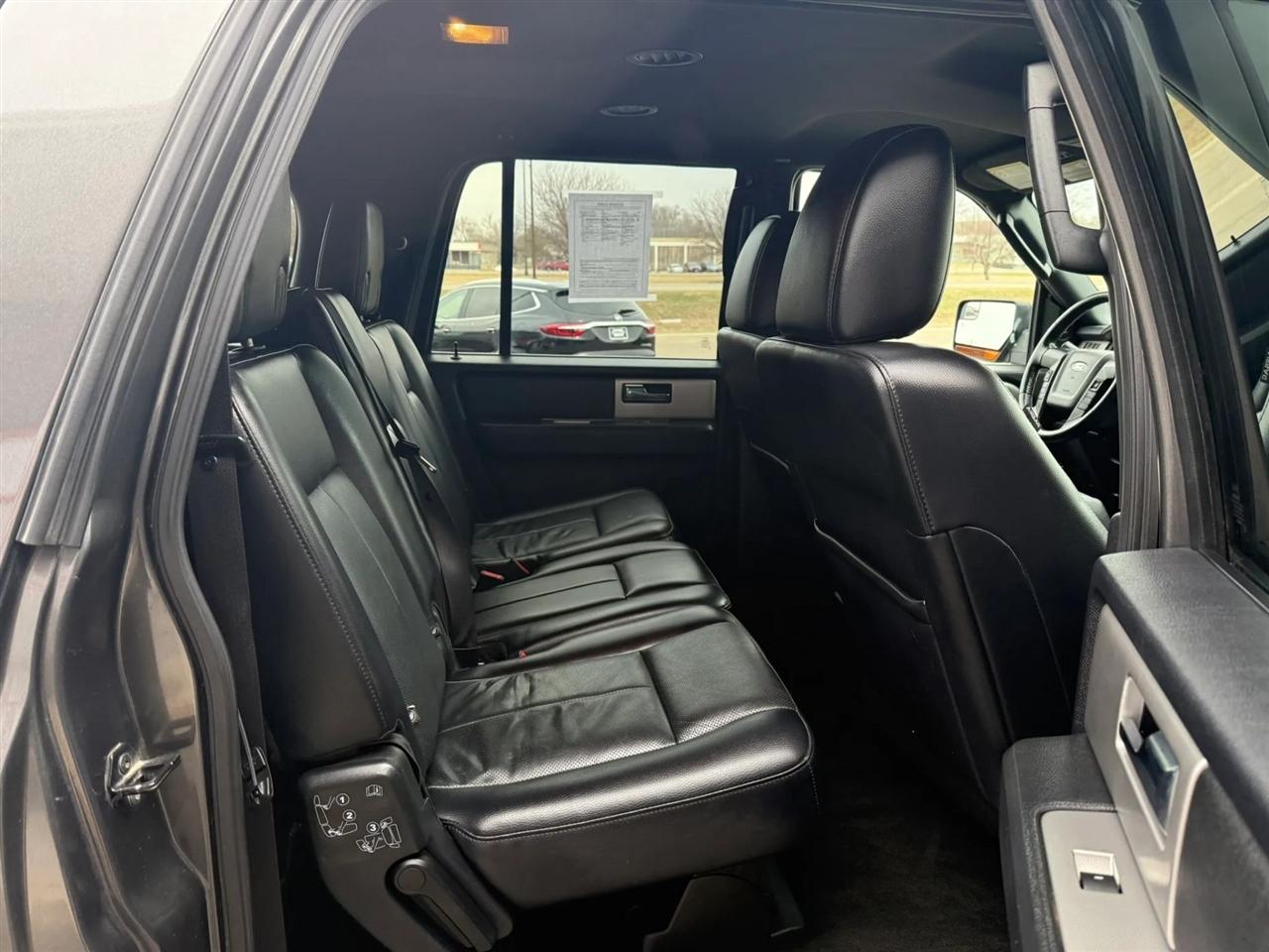 Ford Expedition  2017