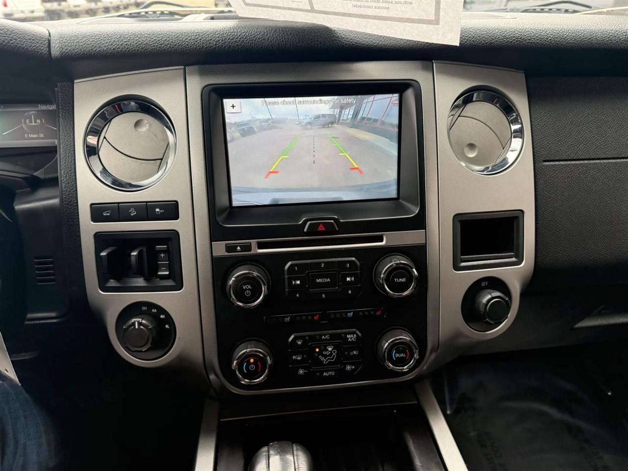 Ford Expedition  2017