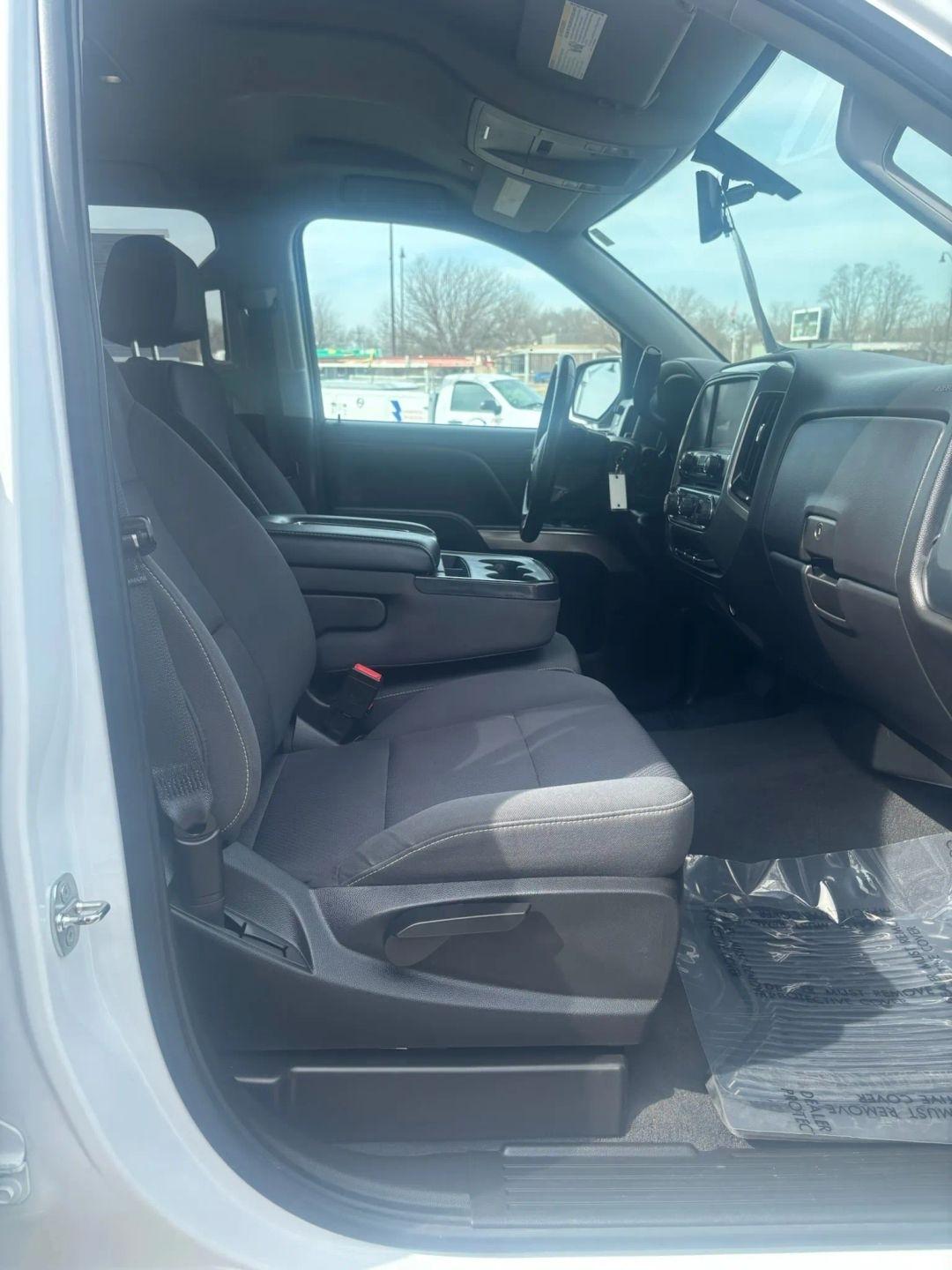 Chevrolet Silverado 1500  2019