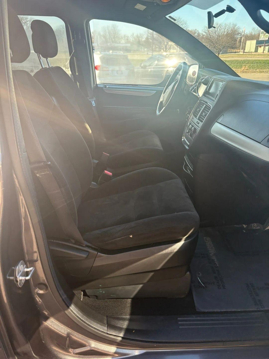 Dodge Grand Caravan  2015