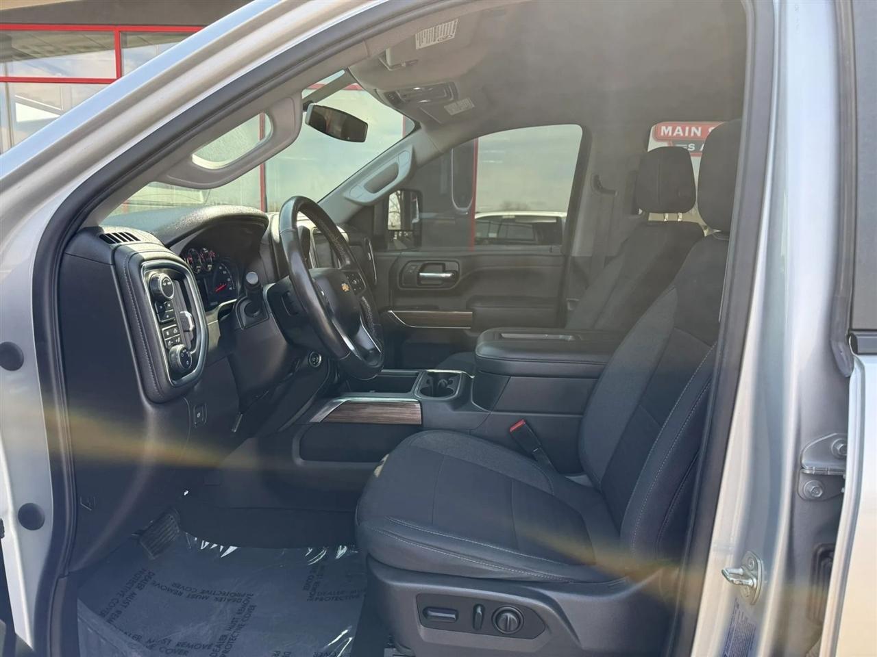 Chevrolet Silverado 2500HD  2021