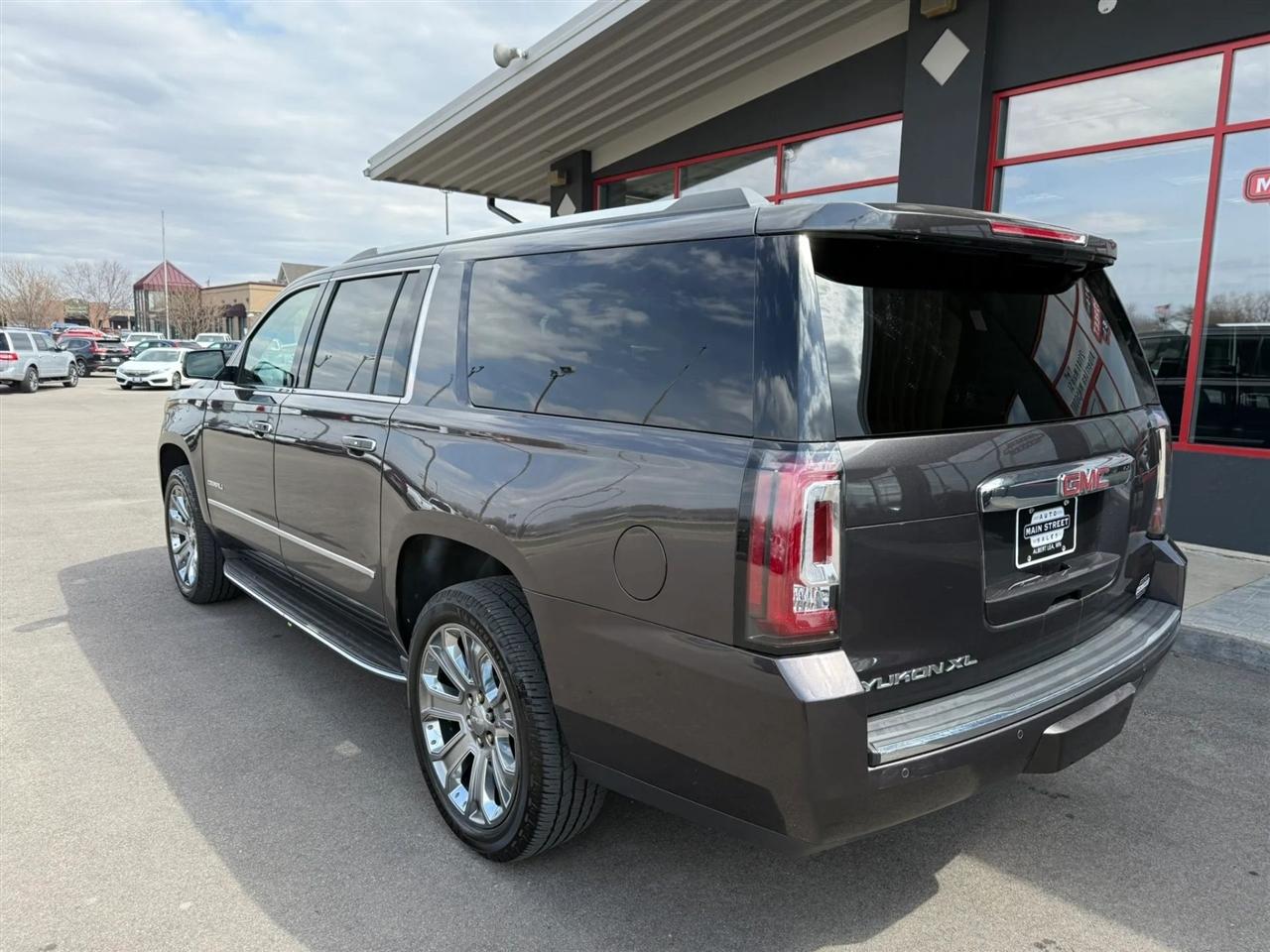 GMC Yukon XL  2016