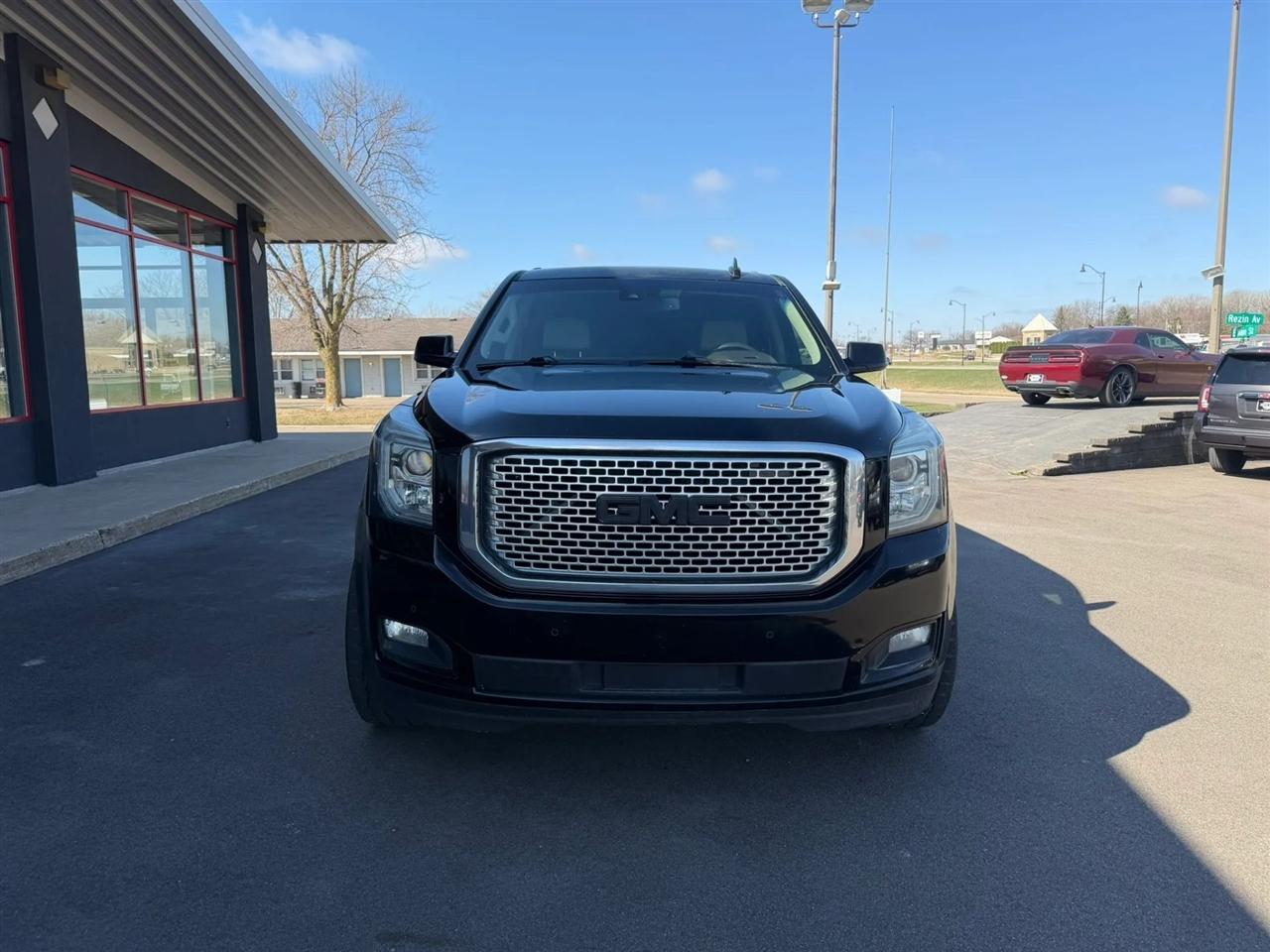 GMC Yukon Denali  2015