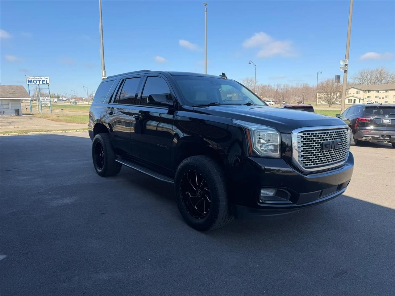 GMC Yukon Denali  2015