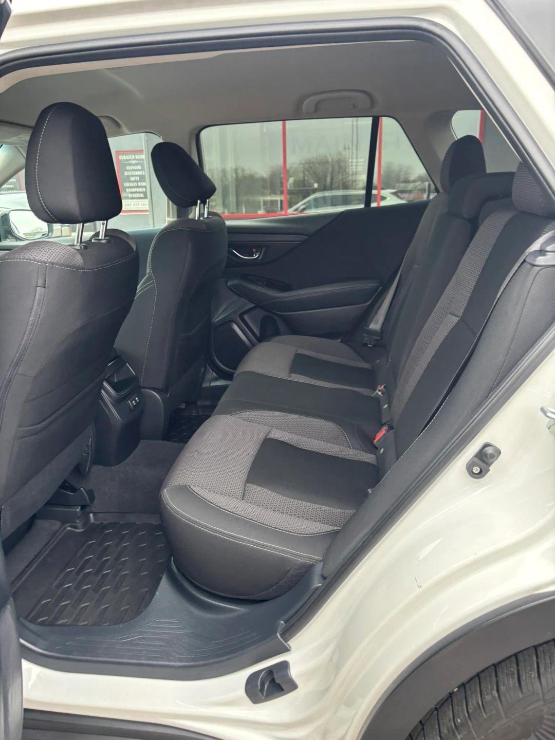 Subaru Outback  2021