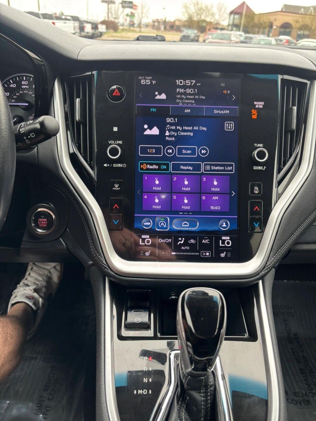 Subaru Outback  2021