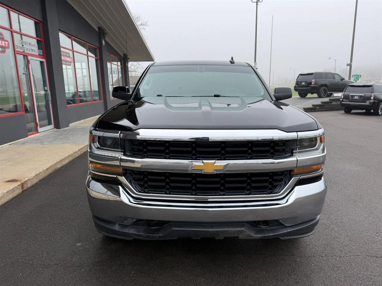 Chevrolet Silverado 1500  2018