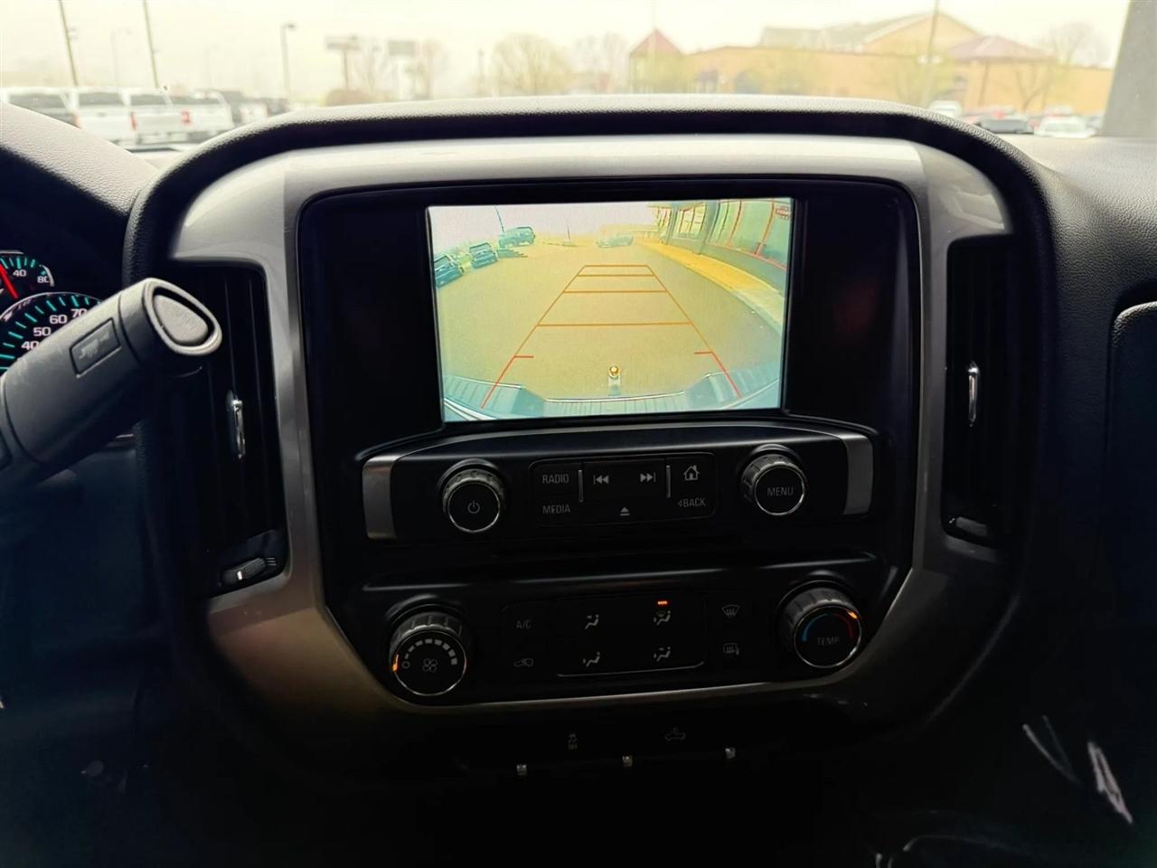 Chevrolet Silverado 1500  2018