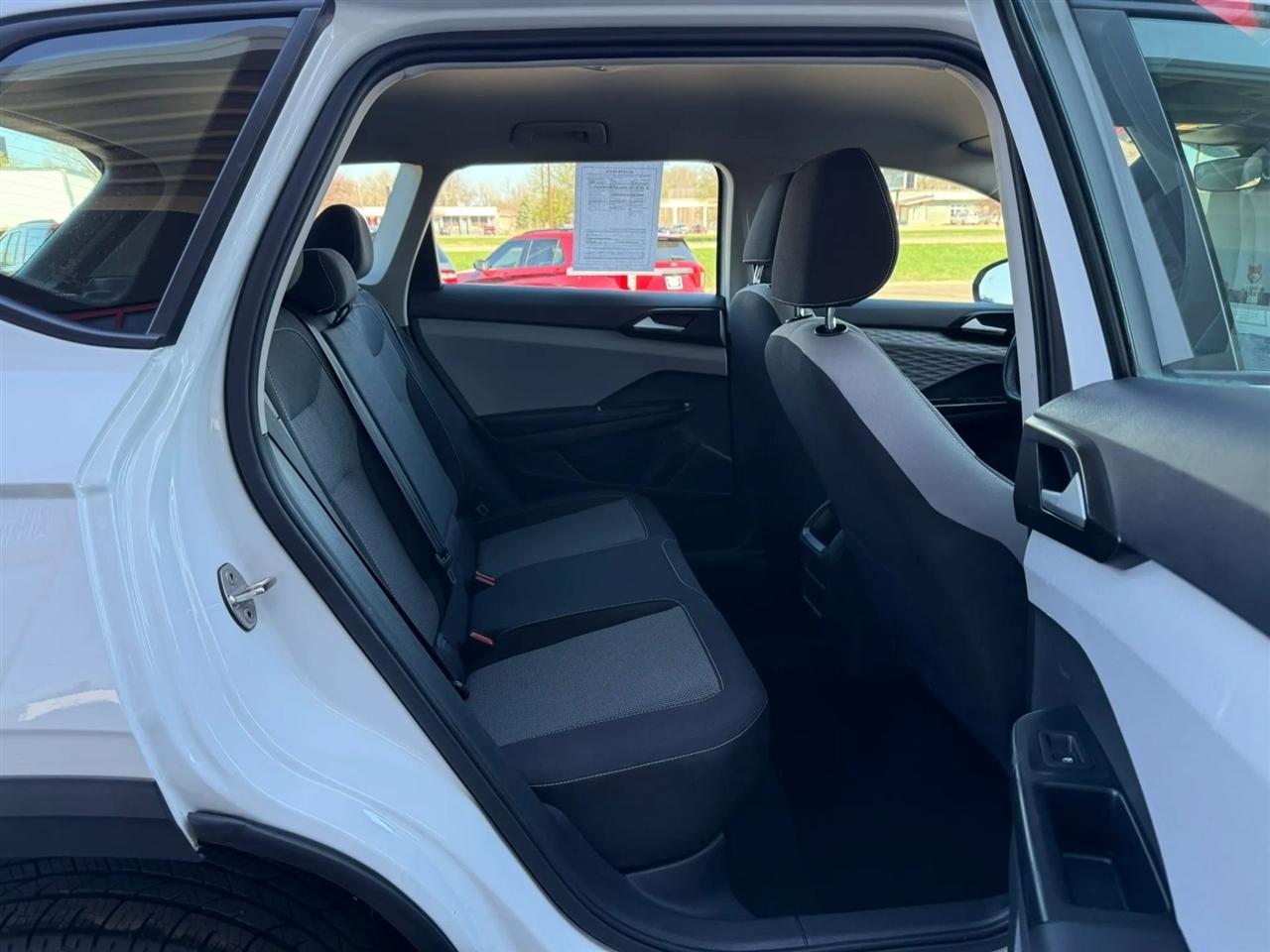 Volkswagen Taos  2023