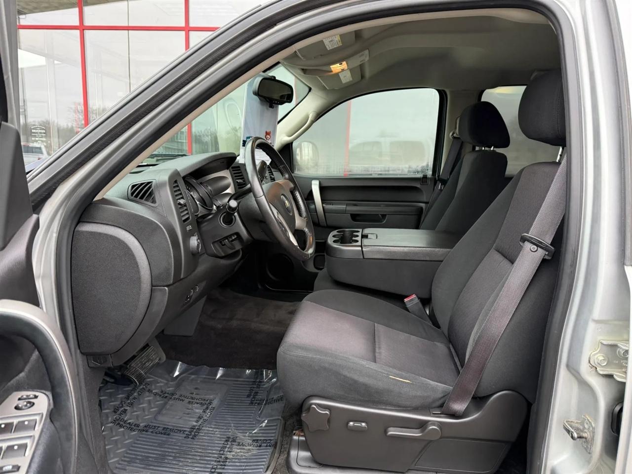 Chevrolet Silverado 1500  2011