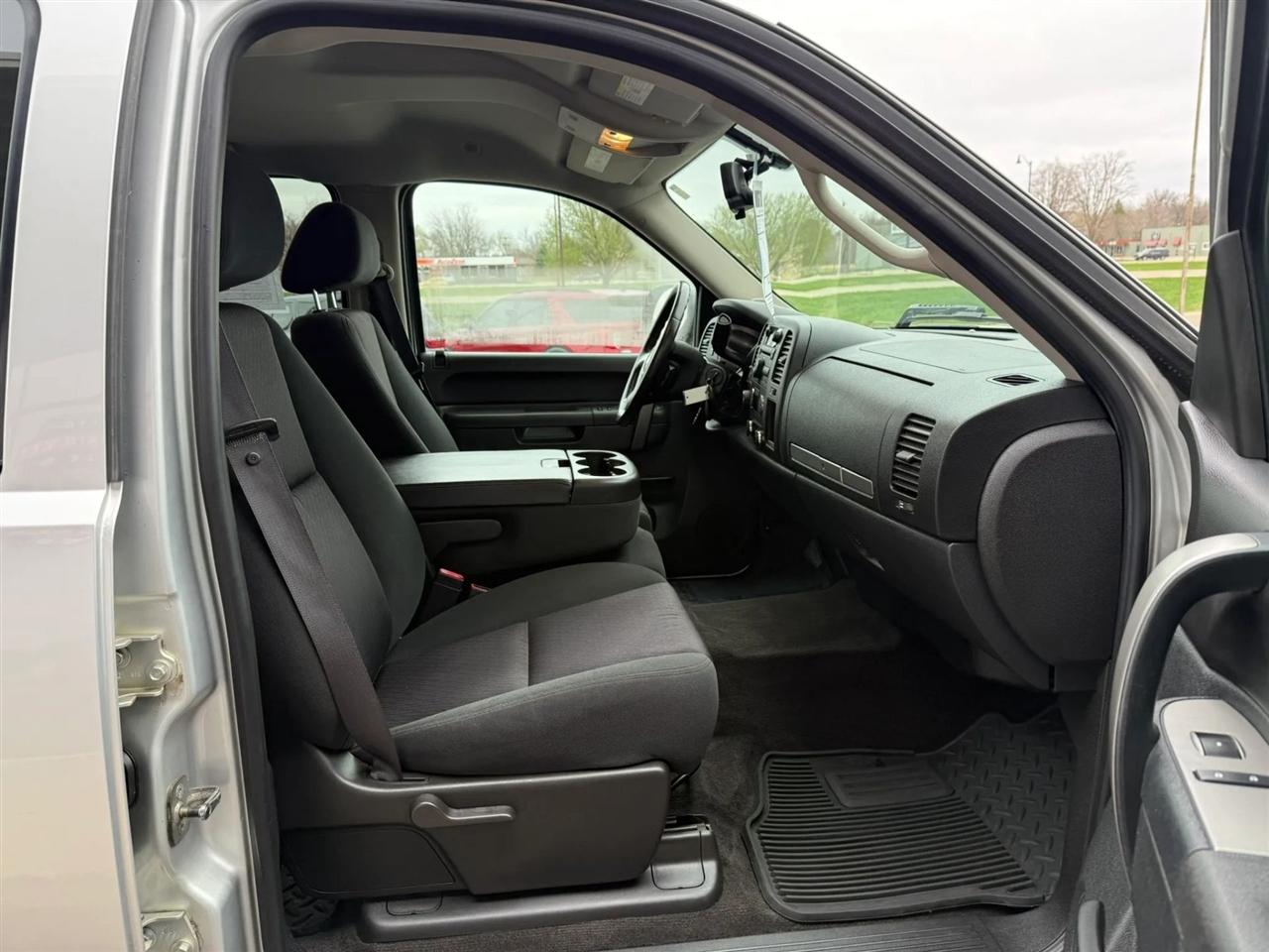 Chevrolet Silverado 1500  2011