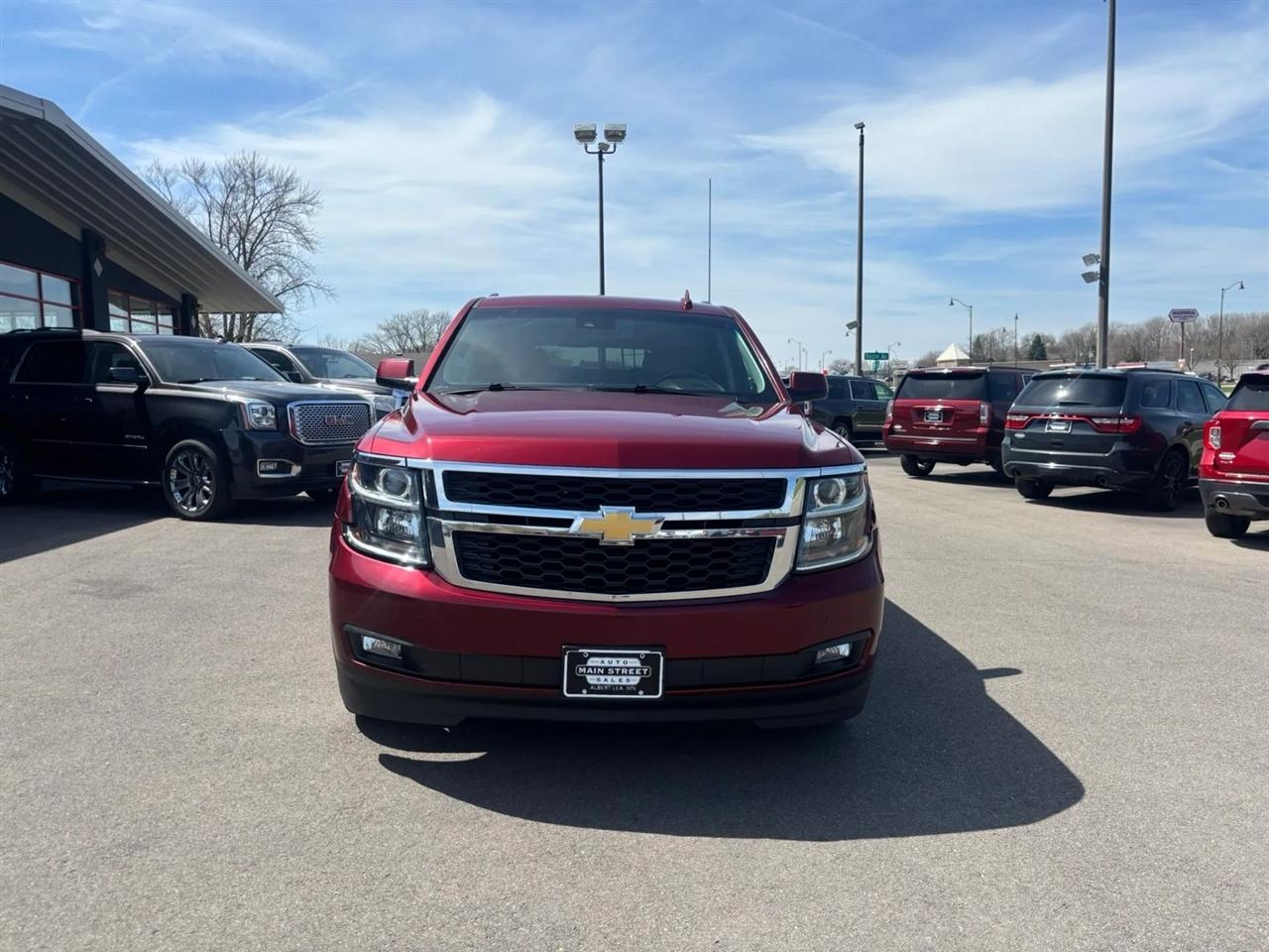 Chevrolet Suburban  2018