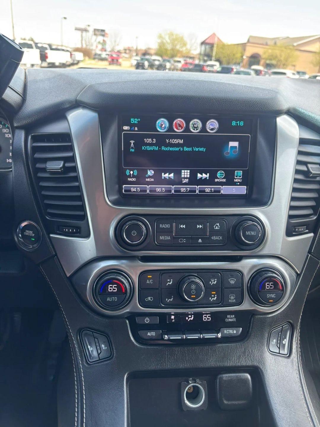 Chevrolet Suburban  2018