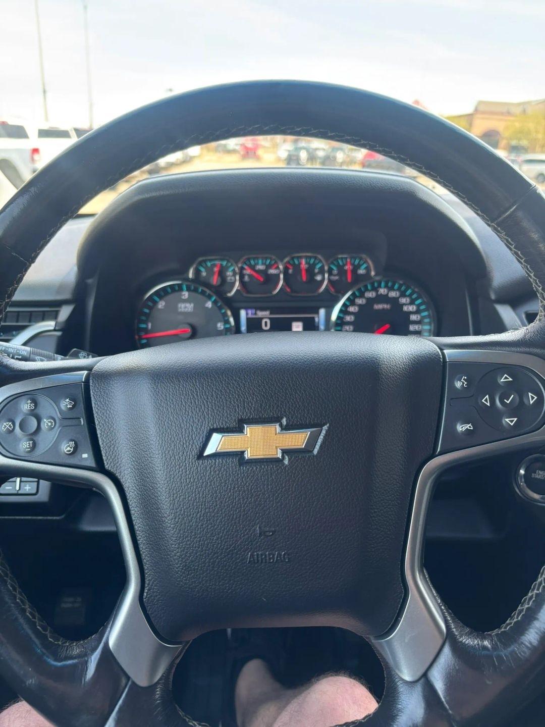 Chevrolet Suburban  2018