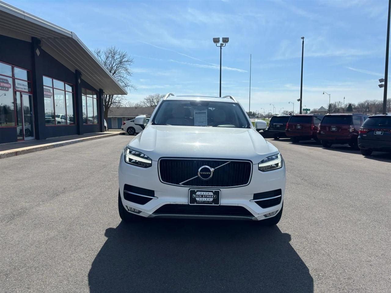 Volvo XC90  2019
