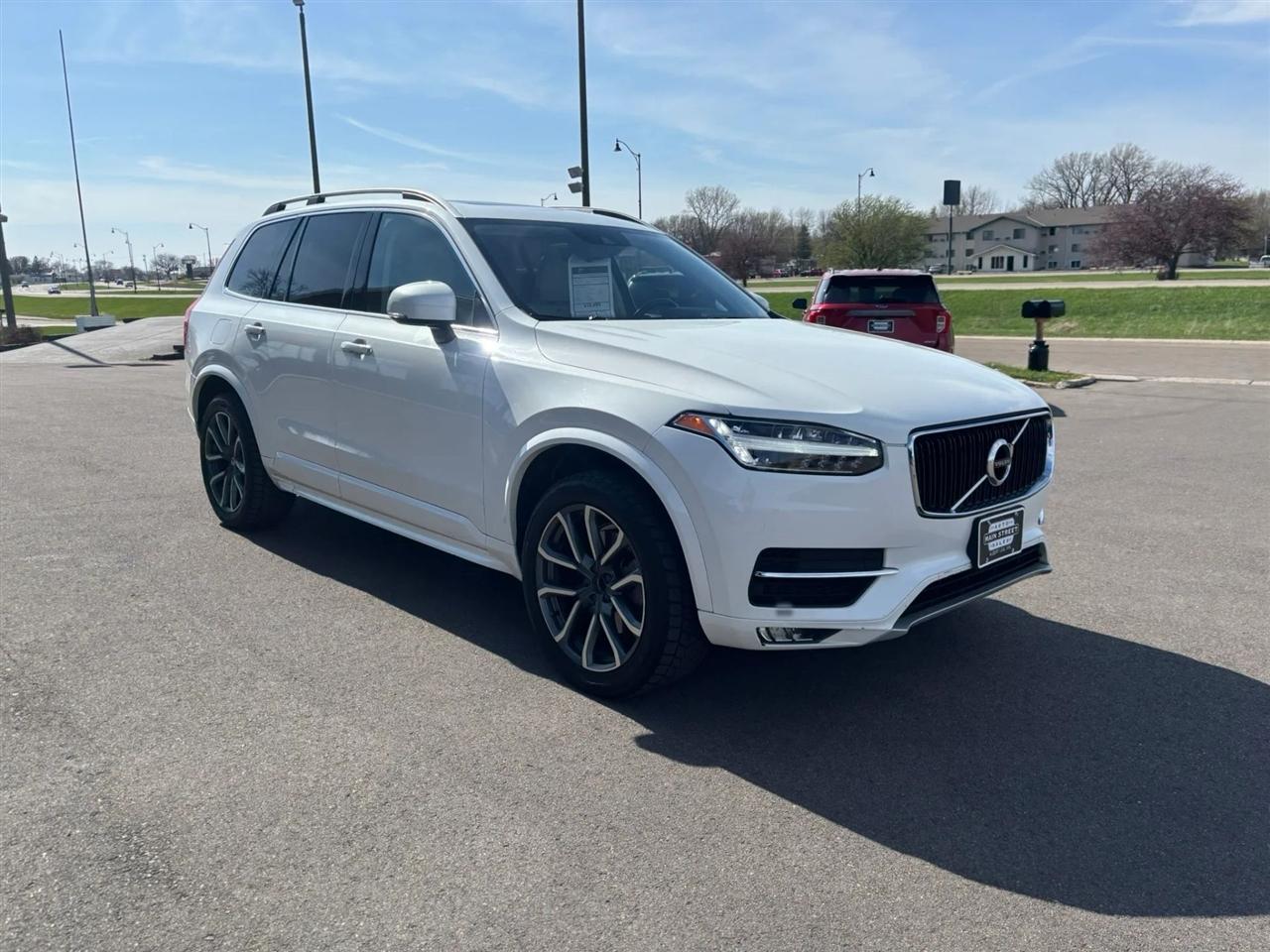 Volvo XC90  2019