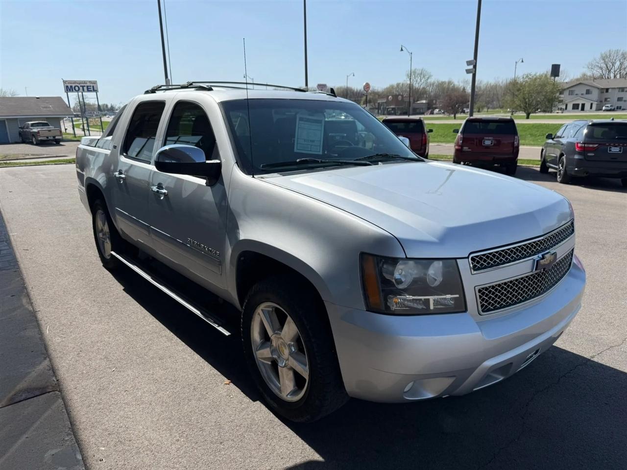 Chevrolet Avalanche  2012