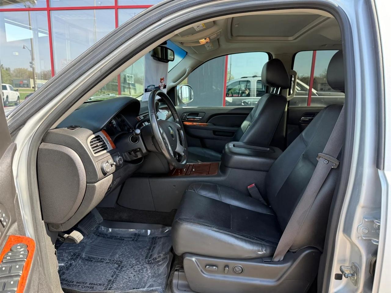 Chevrolet Avalanche  2012